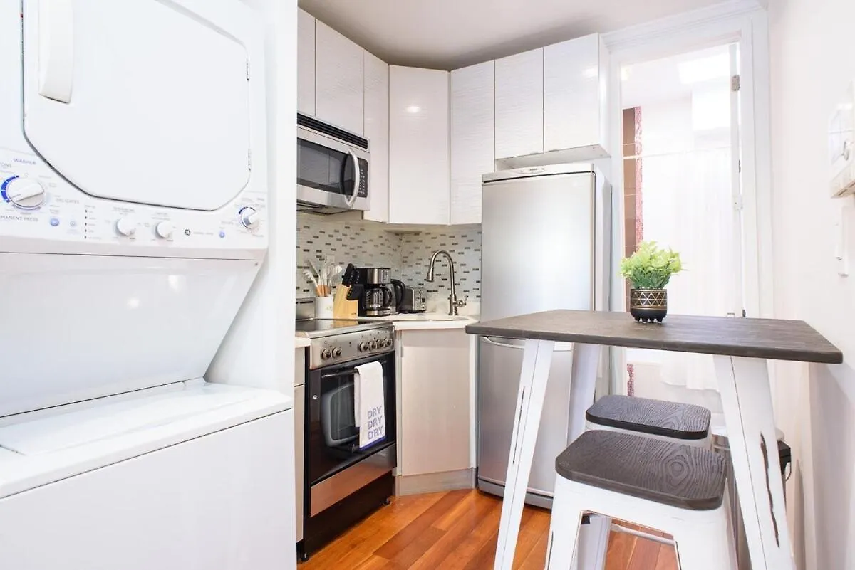 24-17 Renovated Studio Prime Location Wd Nueva York Apartamento