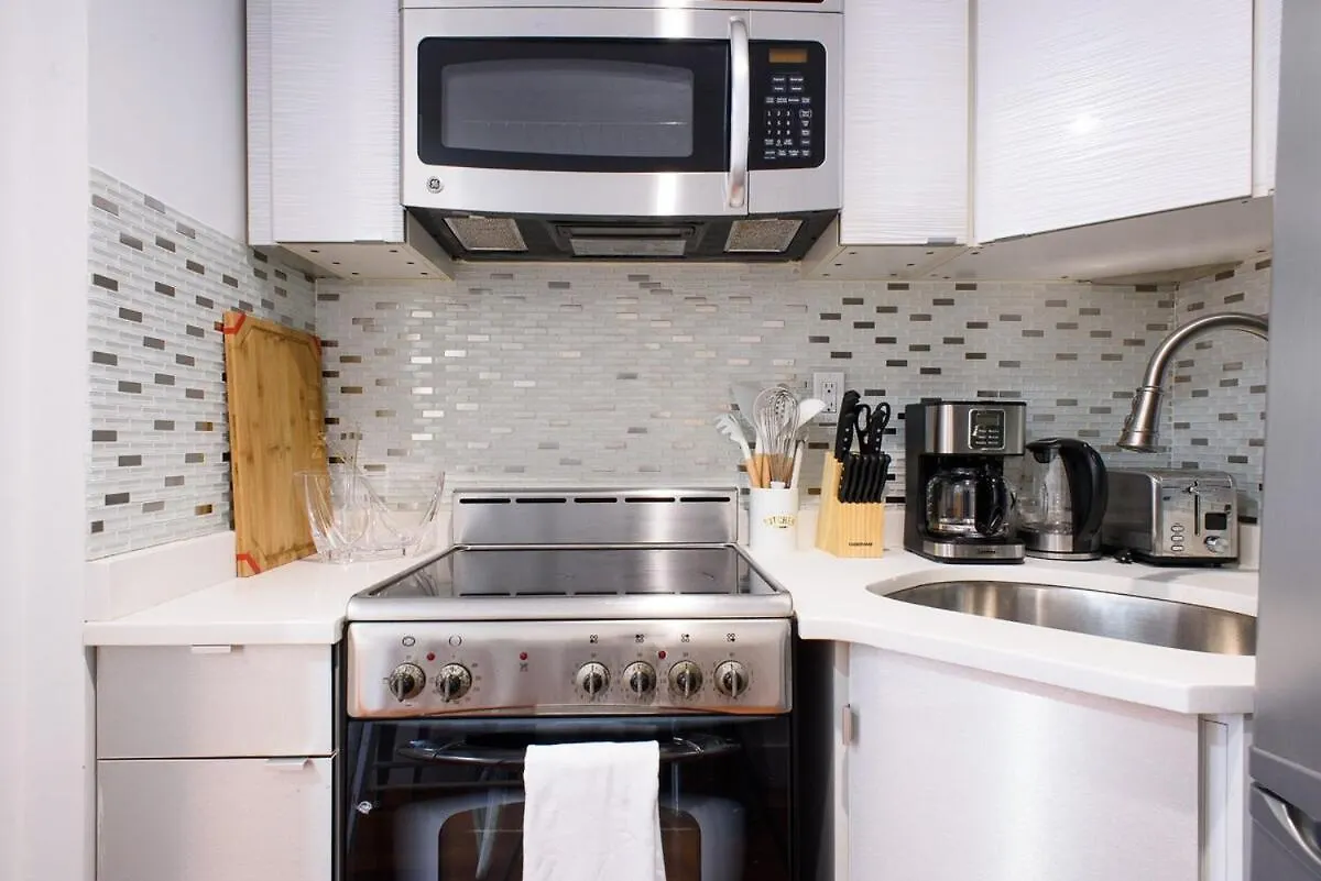 24-17 Renovated Studio Prime Location Wd Nueva York Apartamento